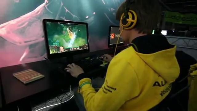 Dendi – Wicked sick Invoker training in WTF mode