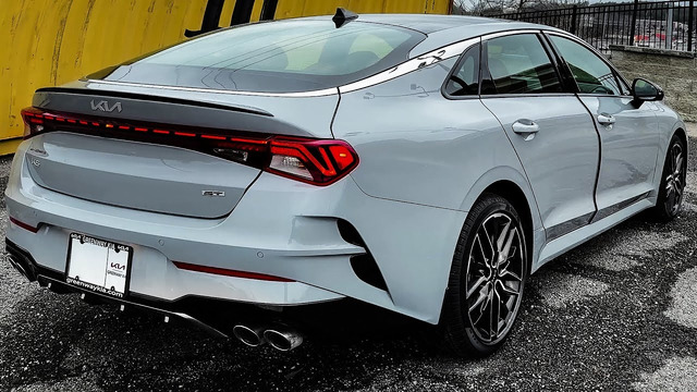 2023 Kia K5 GT – Sporty Midsize Sedan