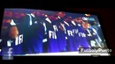 Аргентинский вратарь используют телефон во время матча