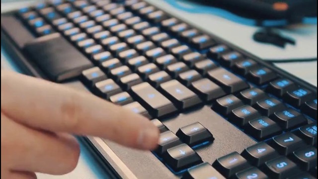 Любите Диско ✔ Обзор игровой клавиатуры Steelseries Apex M800