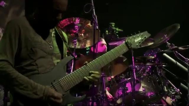 Mike Portnoy – Guitar Center Drum Off
