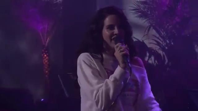 Lana Del Rey – Million Dollar Man (Live) iTunes Festival 2012