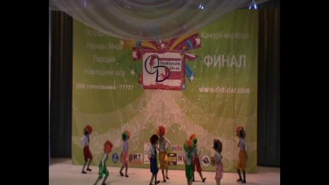 Смешные клоуны