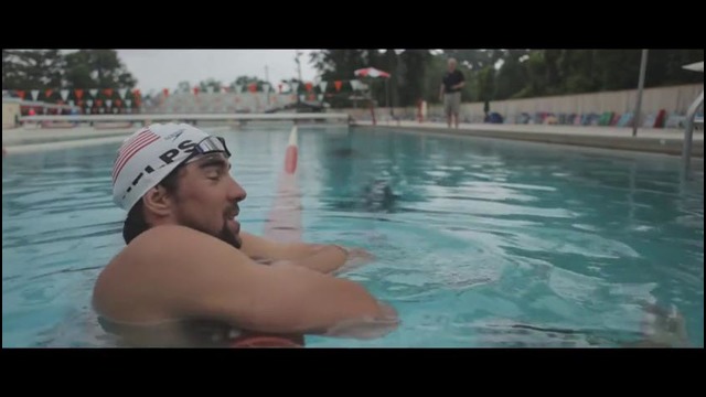Michael Phelps Training to Get Speedo Fit