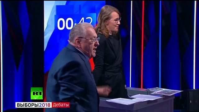 Перепалка Собчак и Жириновского на дебатах — видео