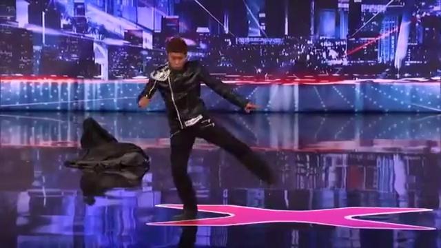 Kenchi Ebina – потрясающий танцор из Японии на шоу America’s Got Talent