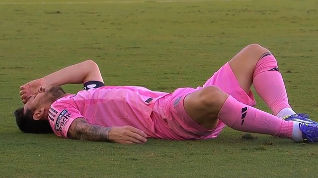 SHOCKING Messi Injury! This moment left ALL fans heartbroken
