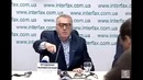 Девушка закидали квашеной капустой Жириновского