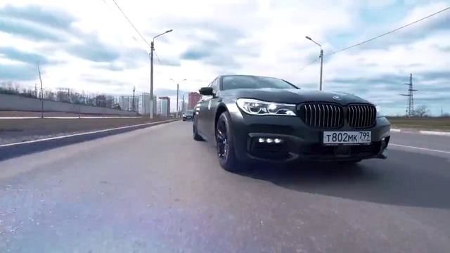 SmotraTV. D3 Тест BMW 750d G11 в бандитской Твери