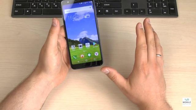 Обзор смартфона Philips S395