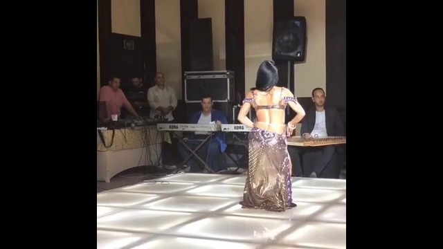 Arabic dances
