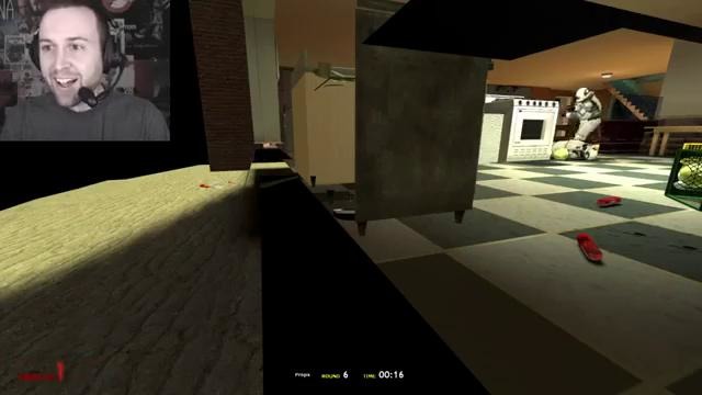 Hiding in the Kitchen (Garry’s Mod Prop Hunt)