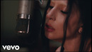 Lady Gaga – Disease (The Antidote Live)