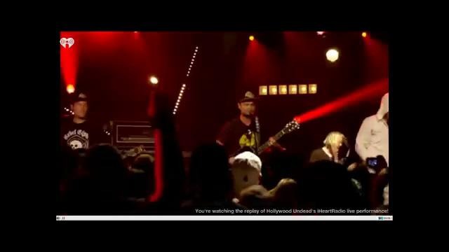 Hollywood Undead-Bullet (live) NYC 2011