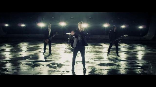 Papa Roach – Before I Die (Official Music Video)