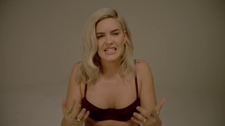 Anne-Marie – Heavy [Acoustic Official]