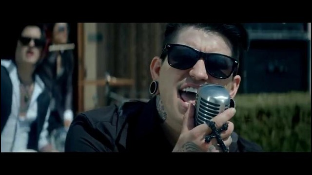 Escape The Fate – Picture Perfect (Official Video 2014!)