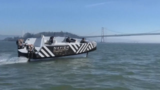 Стартапы хотят сделать электрические лодки массовым городскми транспортом