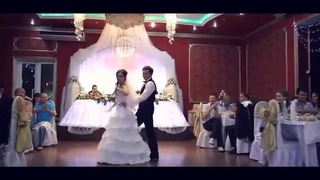 Самый прикольный танец! Жених и невеста удивили всех