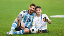 Players Respond to Fans with Respect