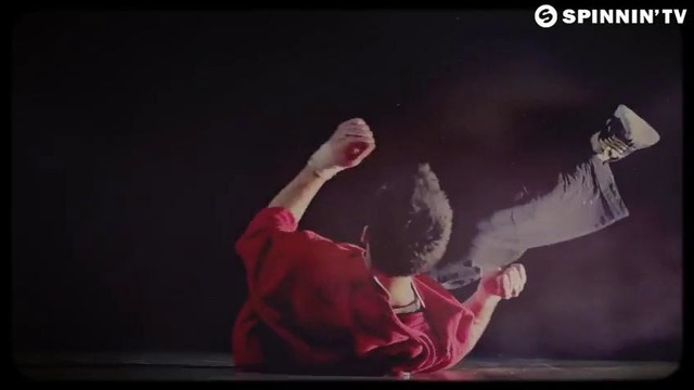 Keanu Silva – Pump Up The Jam (Official Music Video)