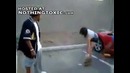 Вот баба вмазала мужику)