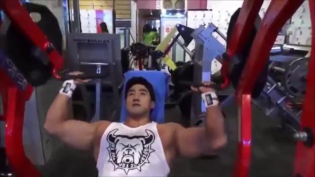 Bodybuilding – Chul Soon Delts Workout