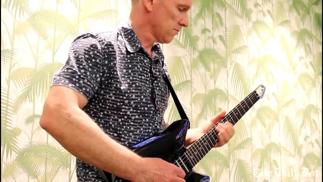 The Fusion Guitar turns your iPhone into a recording studio