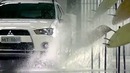 Mitsubishi – Преодолевая препятствия
