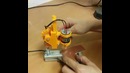 Маленькая дрель для сверления печатных плат