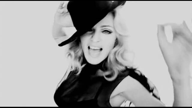 Madonna – Give it 2 me