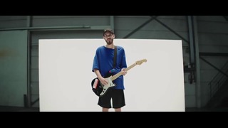 San Holo – worthy (Official Music Video)