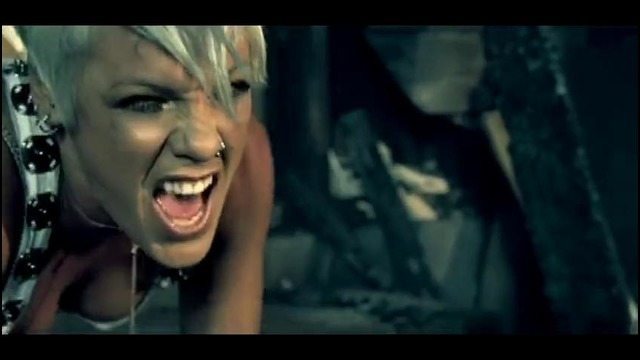 P! nk – Funhouse