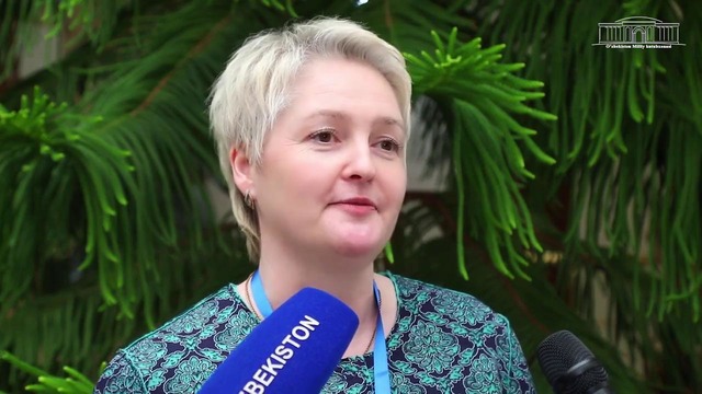 Б. Ельцин номидаги Президент кутубхонаси бўлим бошлиғи ўринбосари Мария Стегаева била