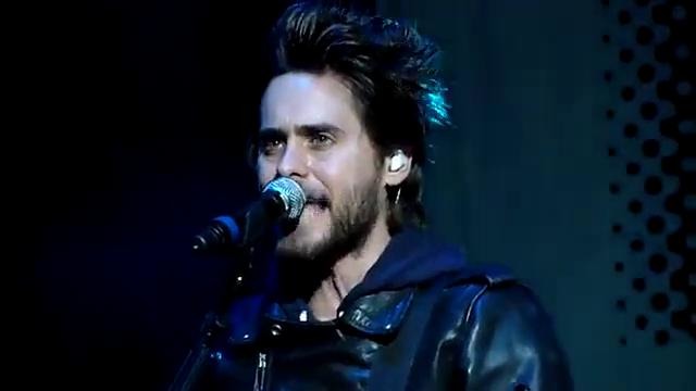 30 Seconds to Mars – Attack (live)