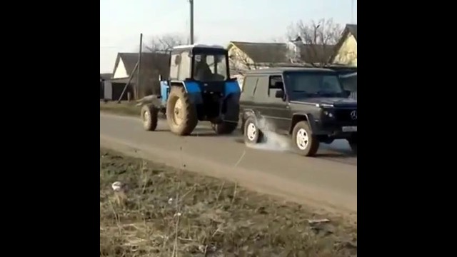 Трактор против Джипа