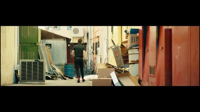 Twenty One Pilots – Tear In My Heart