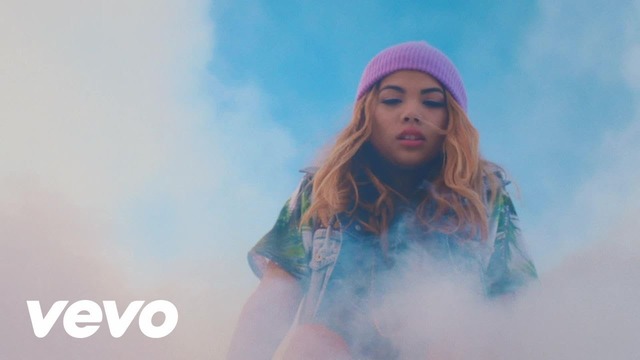 Hayley Kiyoko – Rich Youth (Official Music Video)