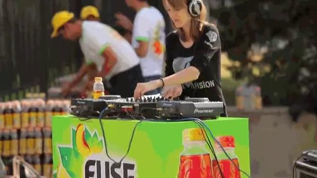 Fuse флэшмоб или супер вечеринка