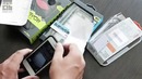 Распаковка трех жизненных чехлов для iPhone