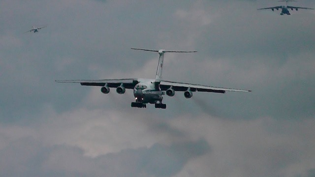 Авиабаза КУБИНКА – ИЛ-76 Заход и Посадка с Парковкой