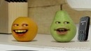 Annoying Orange – Garret the Parrot