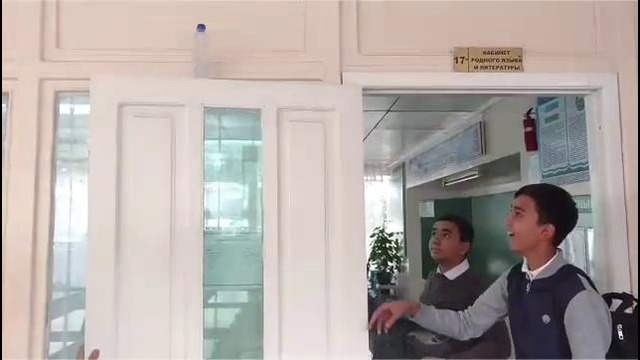 Ботл вотер челендж