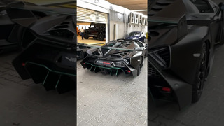 Lamborghini Veneno vs Sian – Sound Check