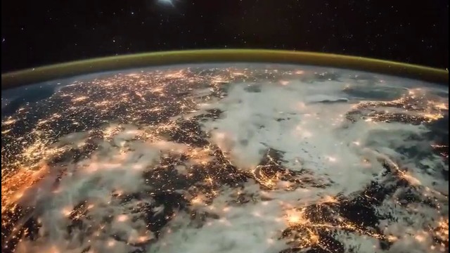 Земля из иллюминатора МКС