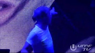 Armin Van Buuren – Live at Ultra Korea 2013 (UMF TV)