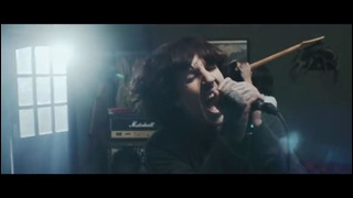 While She Sleeps – Silence Speaks (feat. Oliver Sykes)