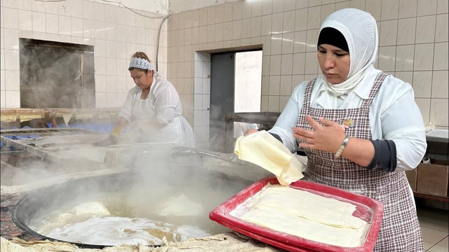 Famous Food of Uzbekistan! NARYN, CHUPONCHA, JIZ BIZ and MASTAVA | Very Delicious Uzbek Foods