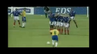 Знаменитый гол Роберто Карлоса в ворота сб. Франции