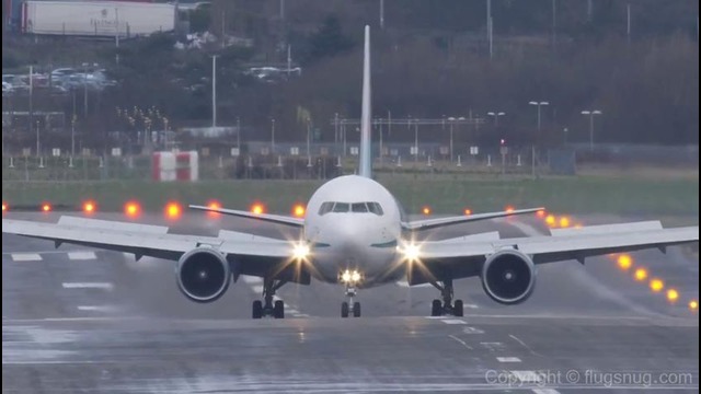 Landing gear banged to its limit